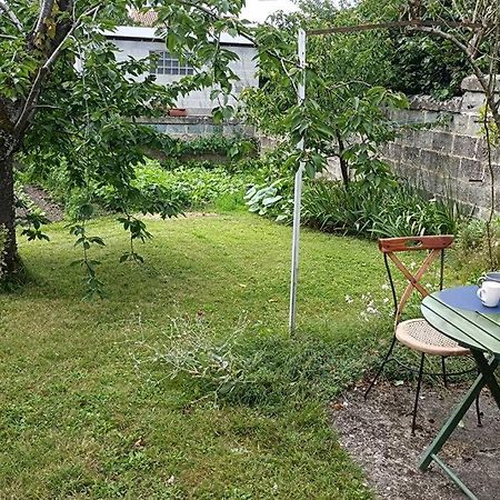 Un paradis de verdure en plein centre ville Périgueux Extérieur photo